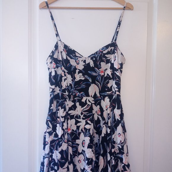 Talula Aritzia Floral Print Skate Dress - Picture 1 of 3